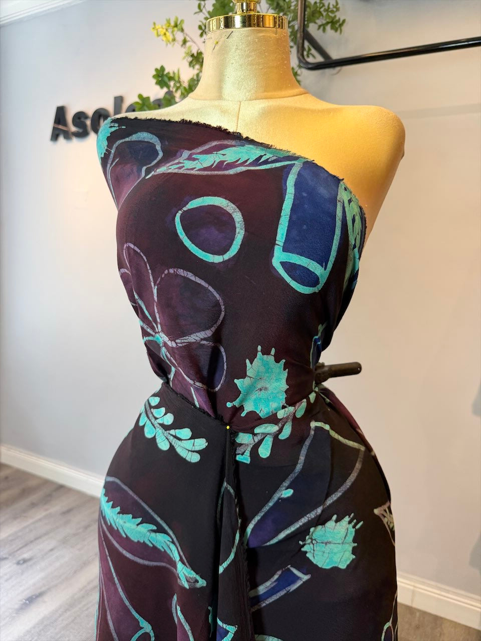 Baby shapes Adire Crepe