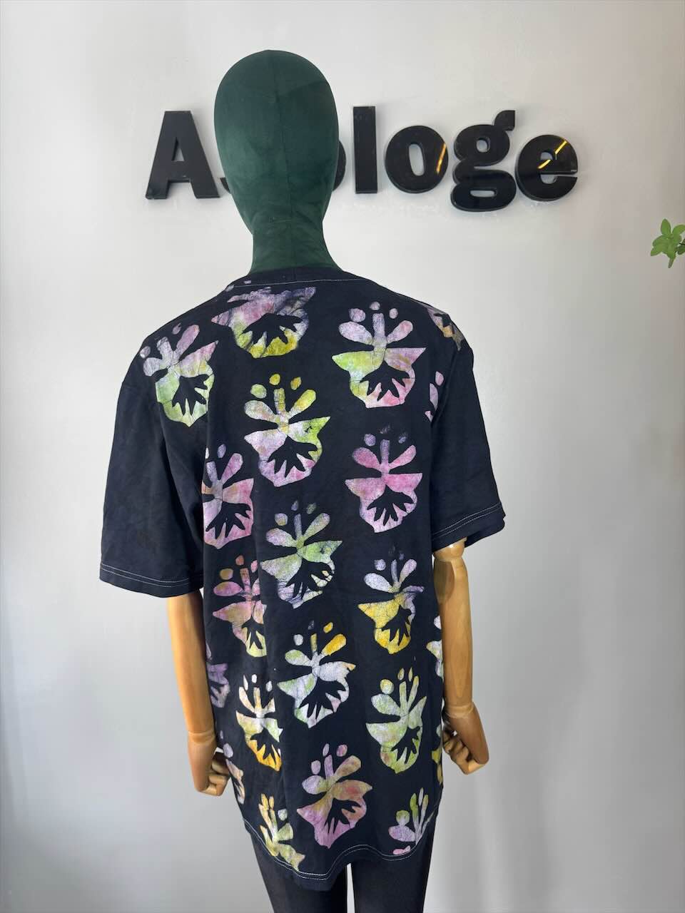 Ola Adire T-shirt L/XXL