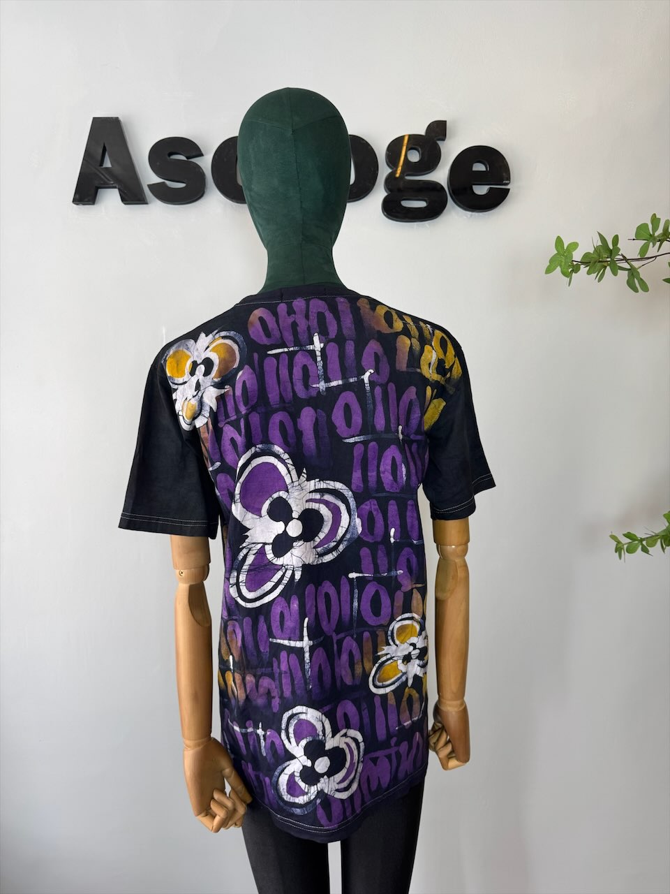 Ododo Adire T-shirt M