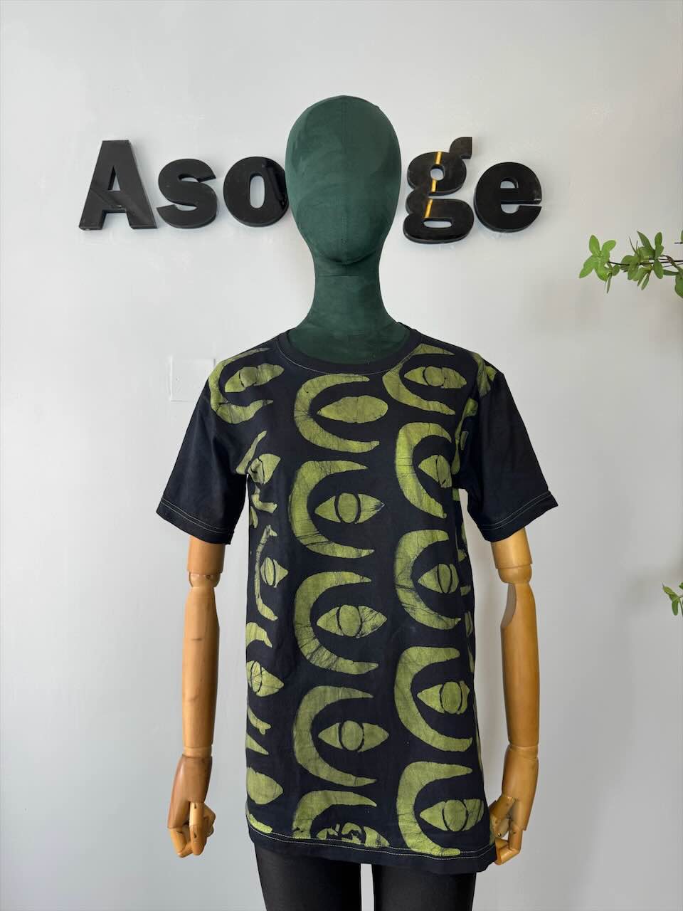 Oju Eko Adire T-shirt M