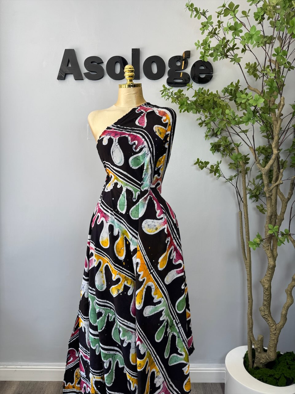 Adire Bold