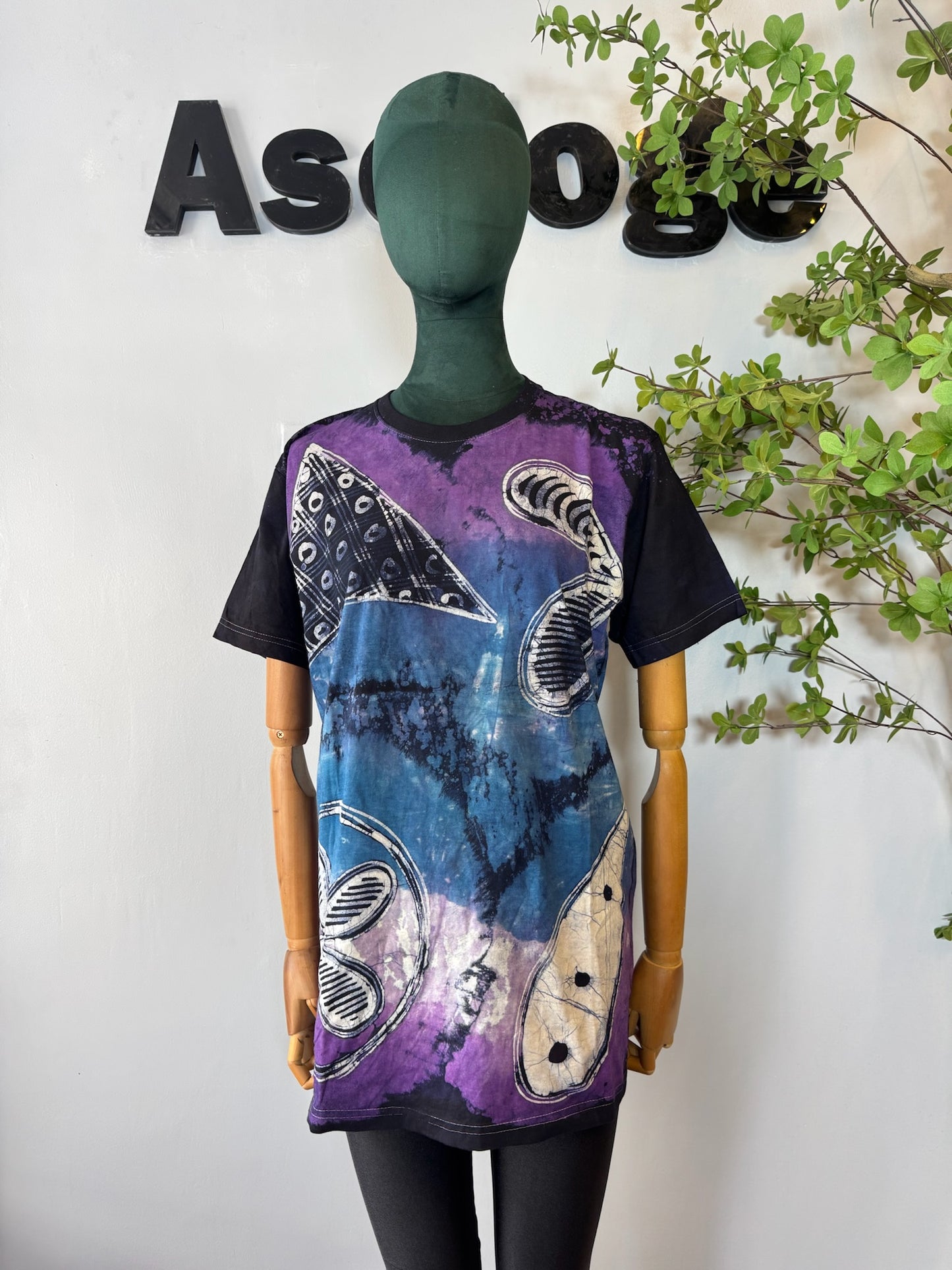 Mystic White Batik T-shirt